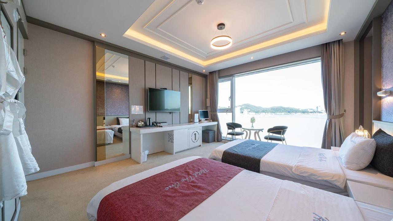 Hotel The One Yeosu Exterior photo